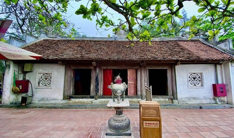 Đền Cô Tiên Sầm Sơn