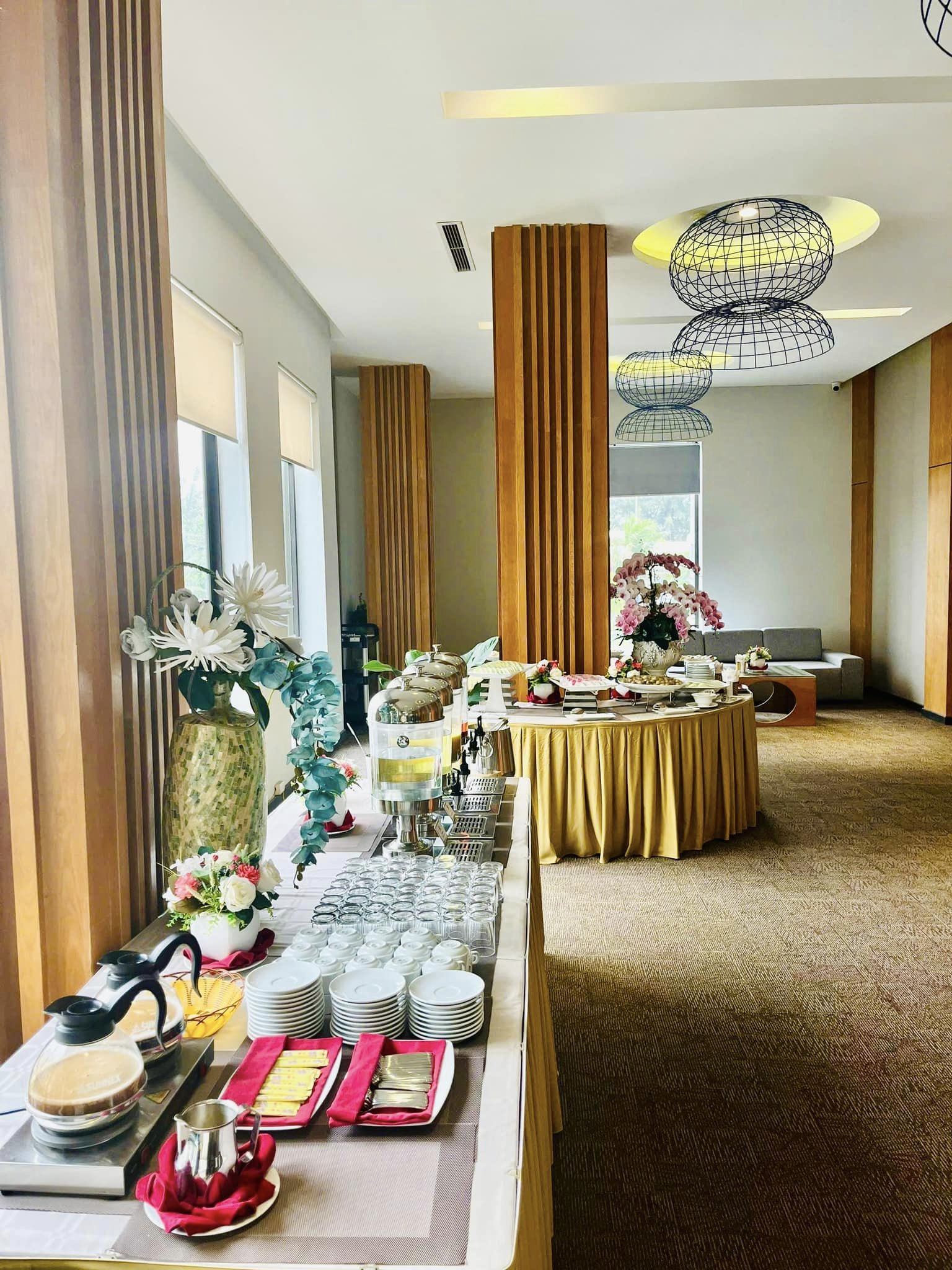 Tổ chức hội nghị, tập huấn, sự kiện