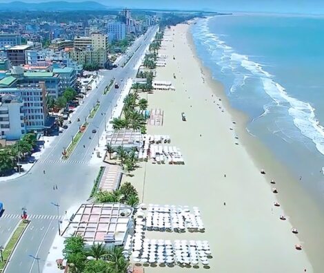 Bãi Tắm Sầm Sơn: Review Chi Tiết 4 Bãi Tắm A, B, C, D Nên Chọn
